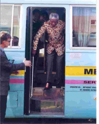 3_1998_Durban_Mandela.jpg